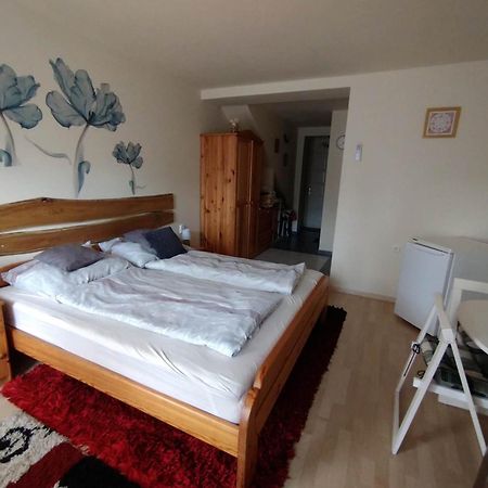 Liliana Vendeghaz Apartment Balatonfuzfo Bilik gambar