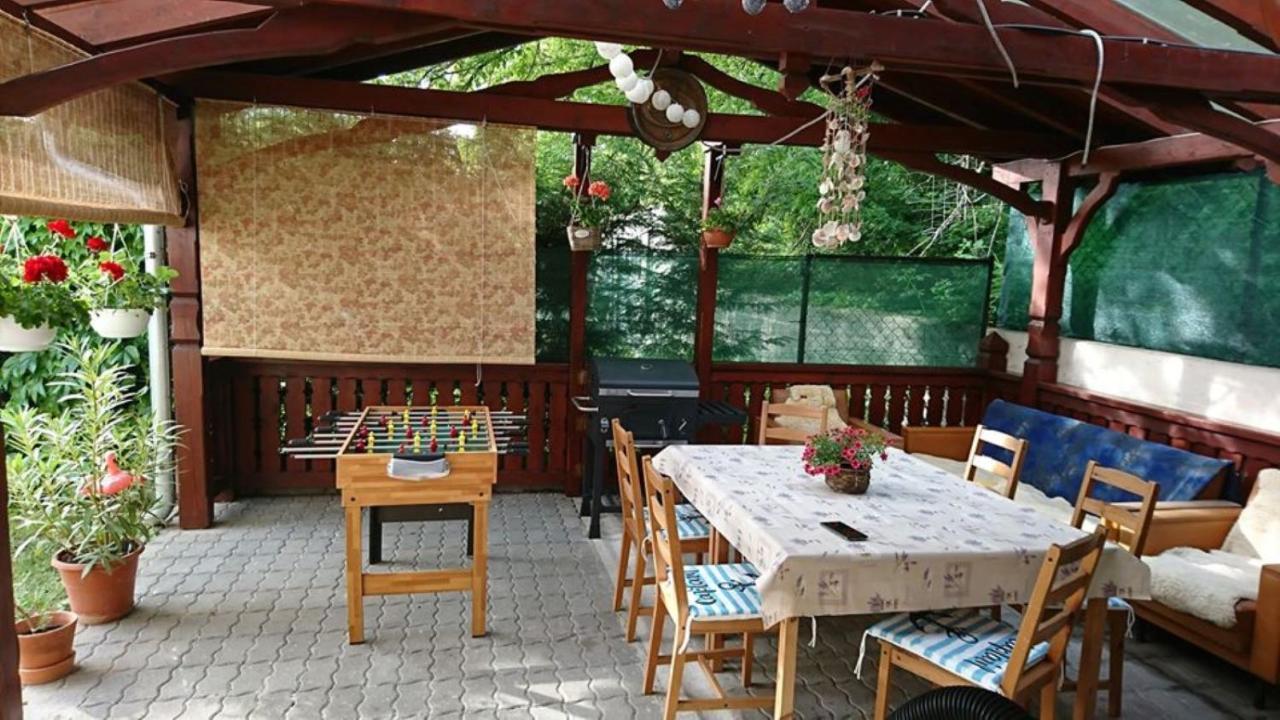 Liliana Vendeghaz Apartment Balatonfuzfo Luaran gambar