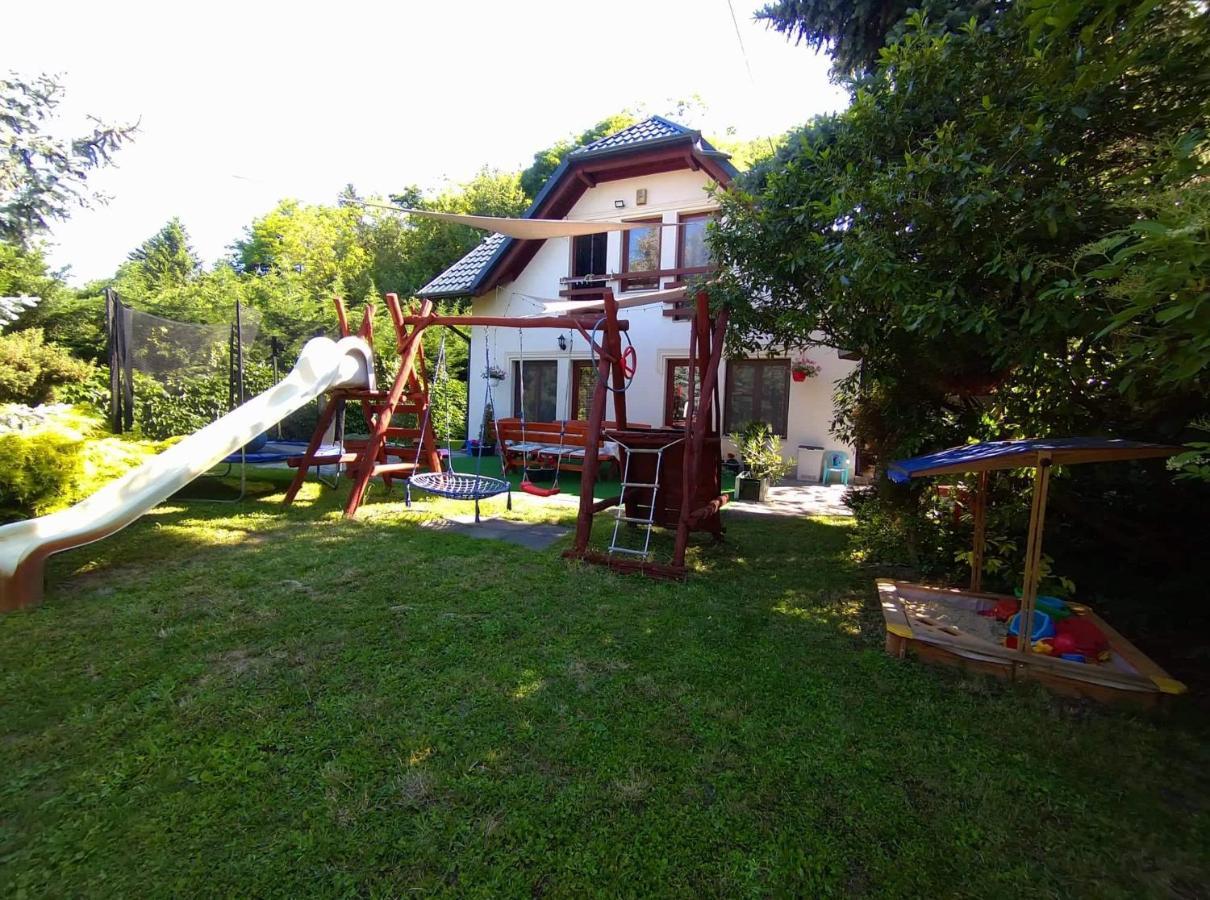 Liliana Vendeghaz Apartment Balatonfuzfo Luaran gambar
