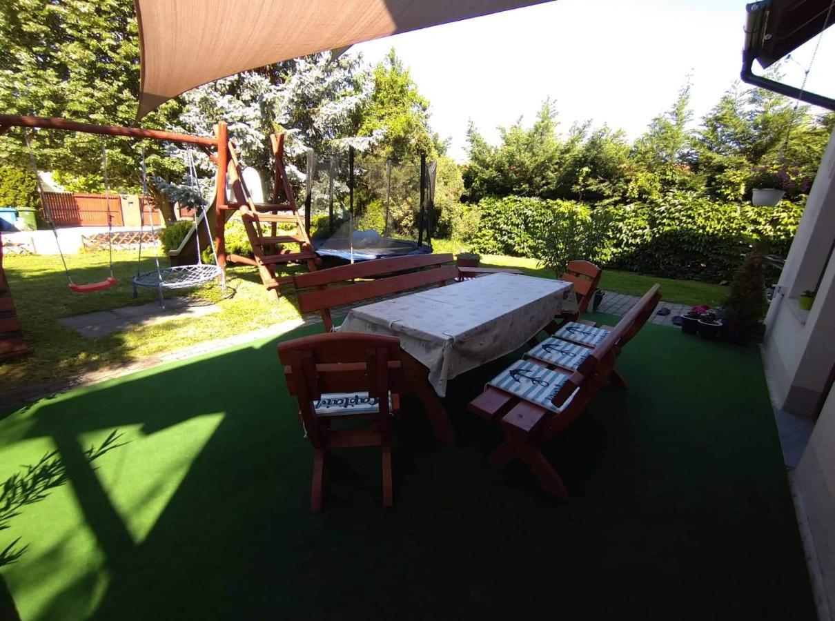 Liliana Vendeghaz Apartment Balatonfuzfo Luaran gambar