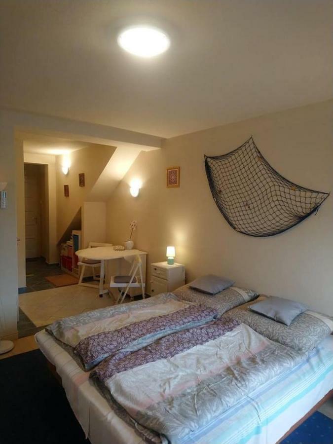Liliana Vendeghaz Apartment Balatonfuzfo Luaran gambar