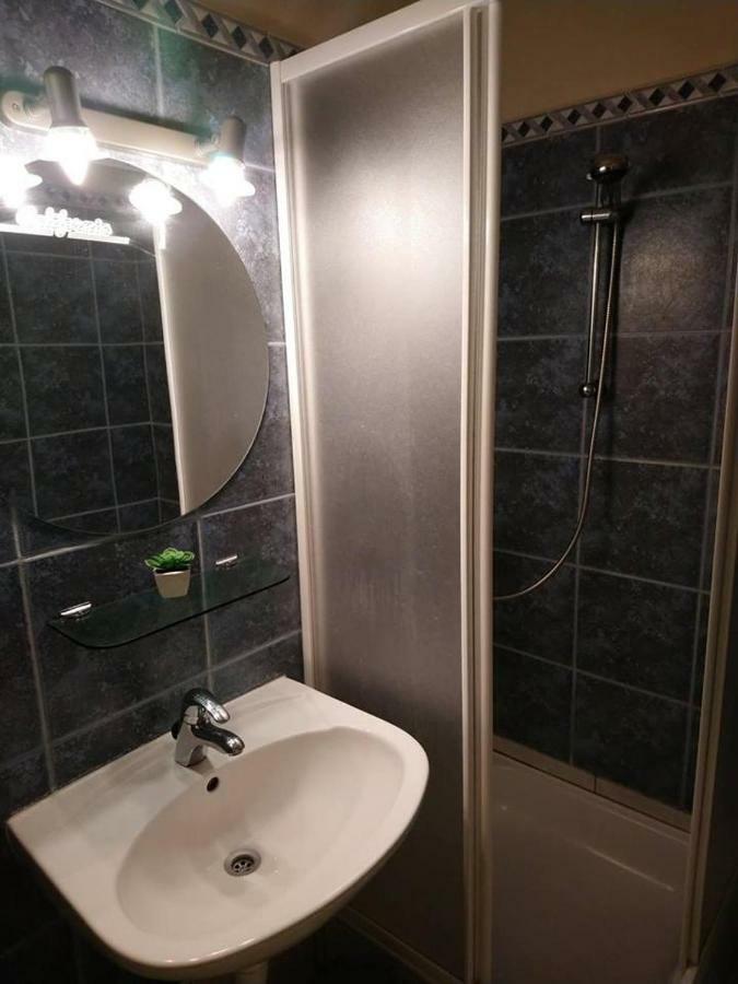 Liliana Vendeghaz Apartment Balatonfuzfo Luaran gambar
