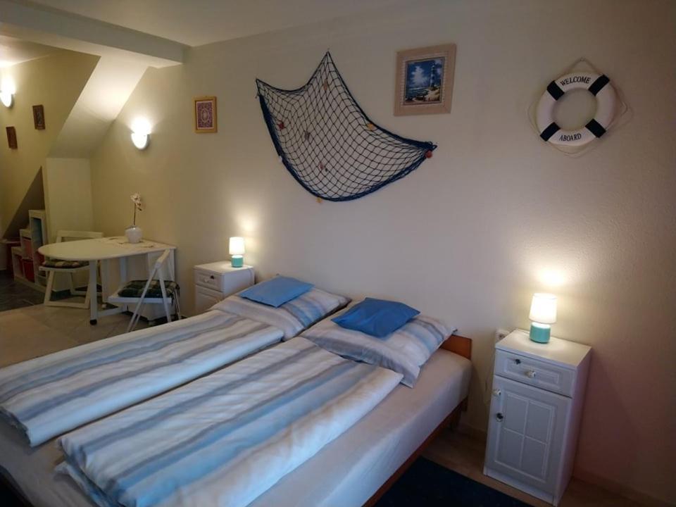 Liliana Vendeghaz Apartment Balatonfuzfo Luaran gambar