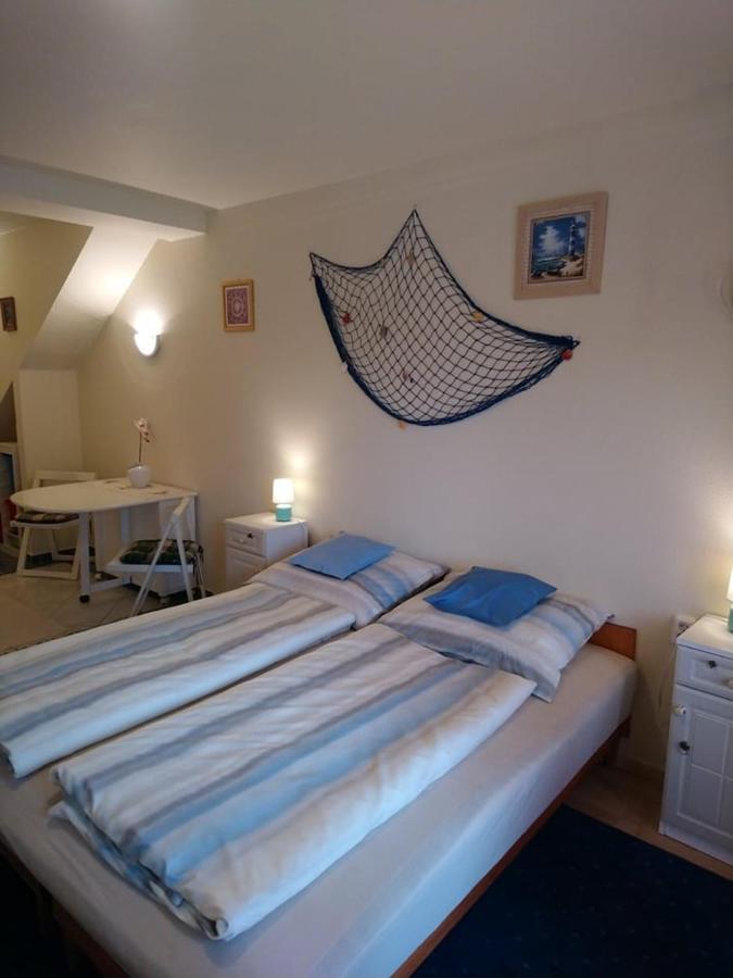 Liliana Vendeghaz Apartment Balatonfuzfo Luaran gambar